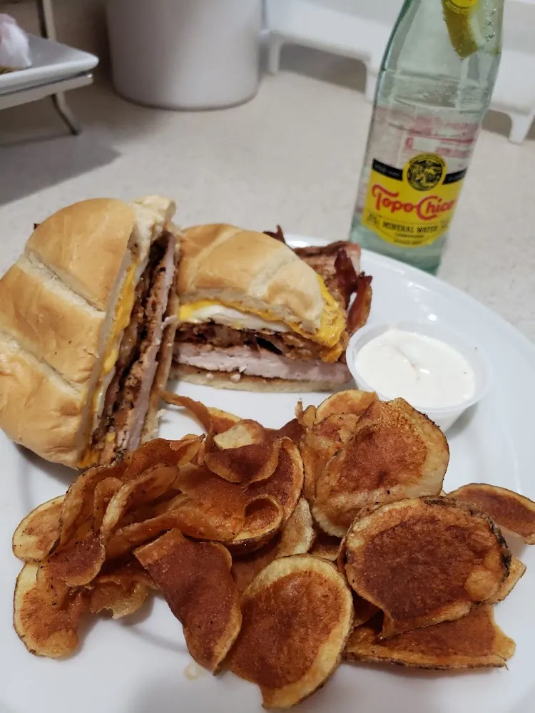 Sandwich and Homemade Chips